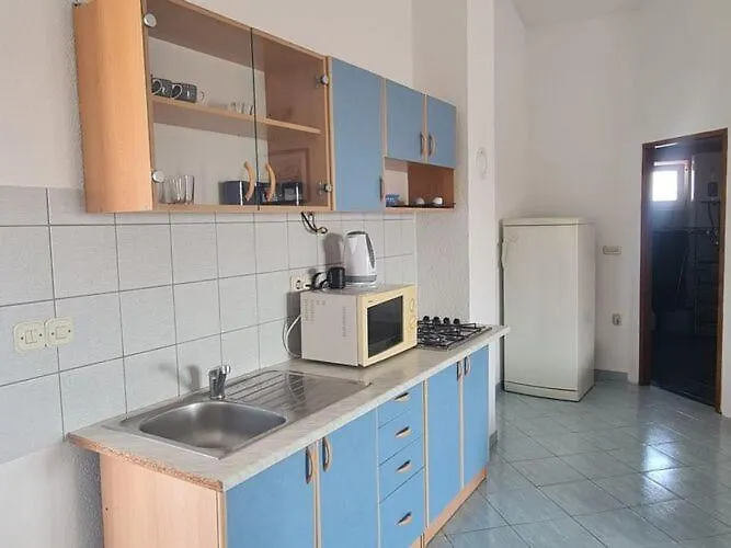 Apartments Robi - Two Bedroom With Terrace Vir