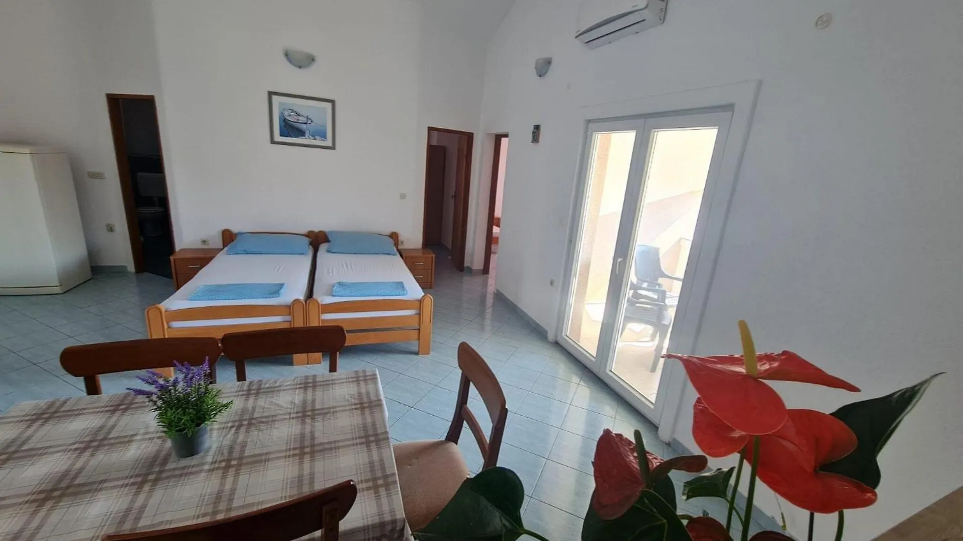 Apartments Robi - Two Bedroom With Terrace Vir