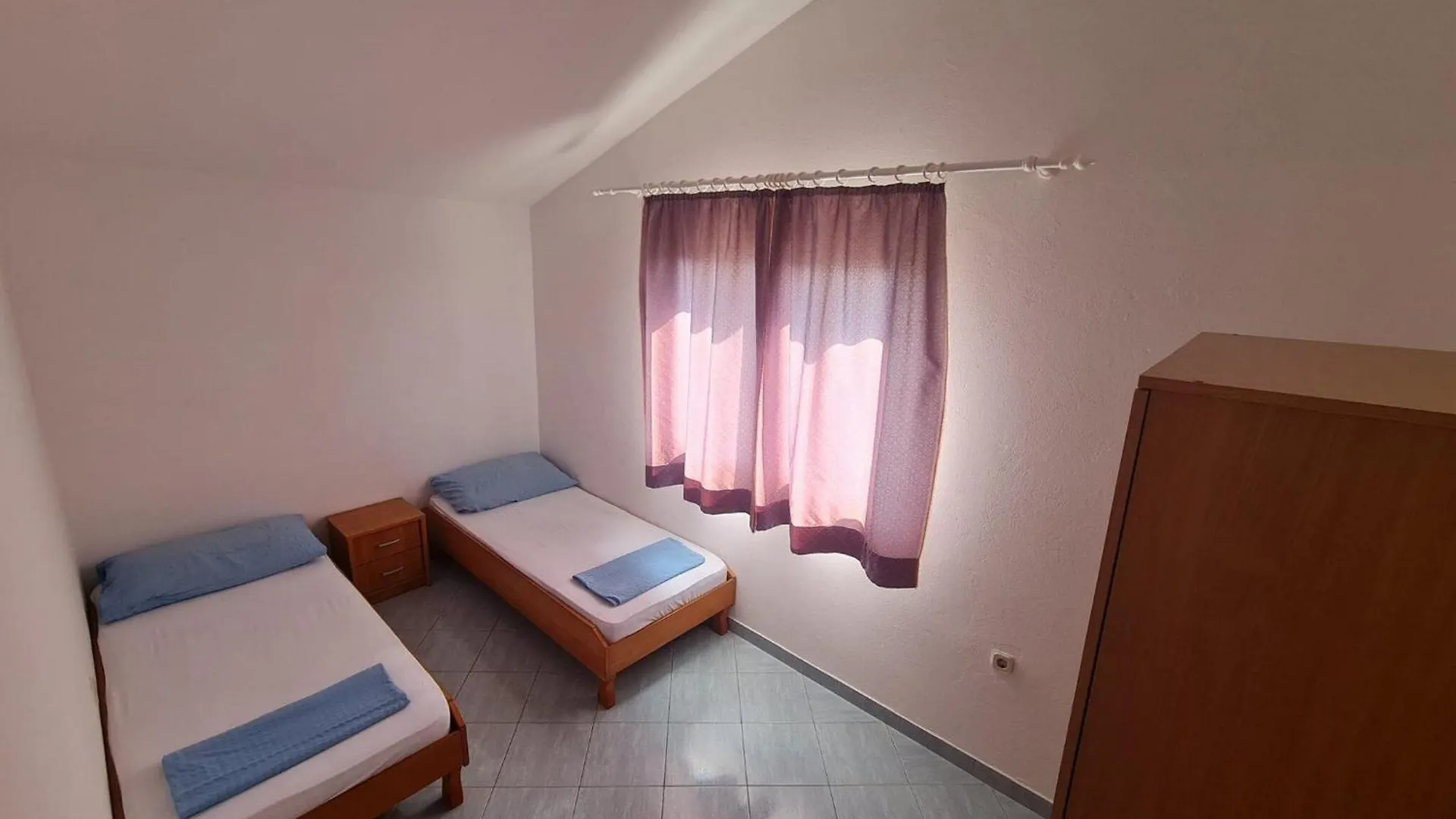 Apartments Robi - Two Bedroom With Terrace Vir