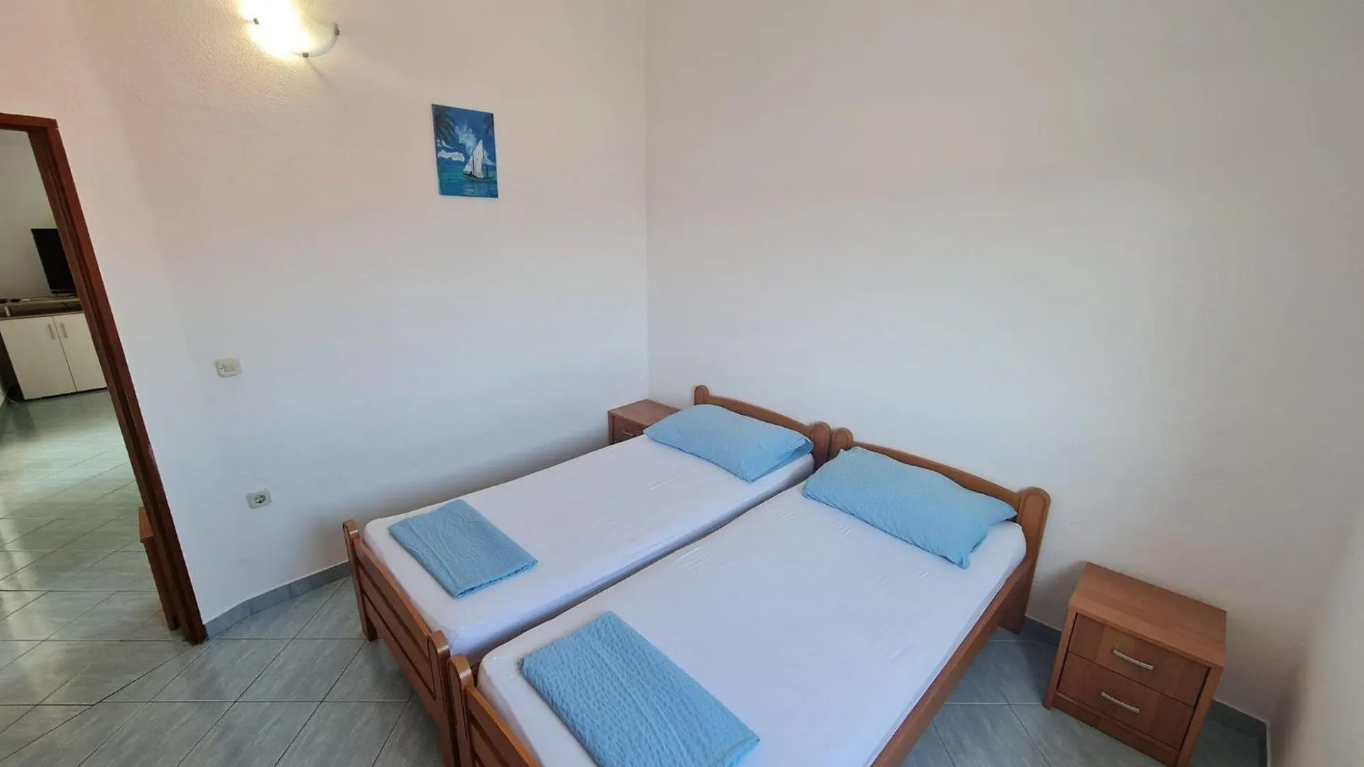 Apartments Robi - Two Bedroom With Terrace Vir