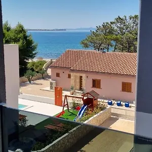  Apartment A&h