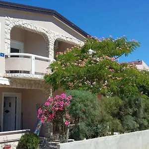  Apartment Doana