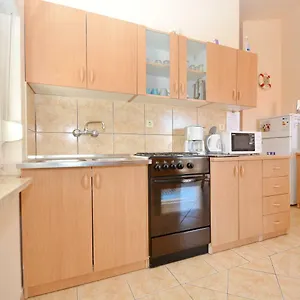  Apartment Stefi